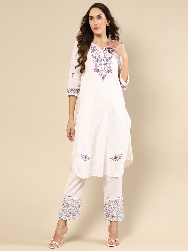 Pintuck Cross-stitch Bunch Off-White Kurta Set